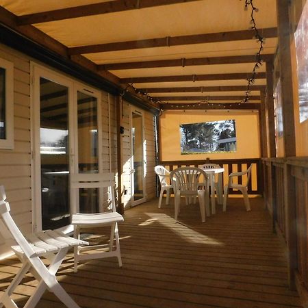 Domaine De Kerlann 4 Etoiles - Mobil Home 2 Chambres - 2 Sdb - 315 بونت-آفين المظهر الخارجي الصورة